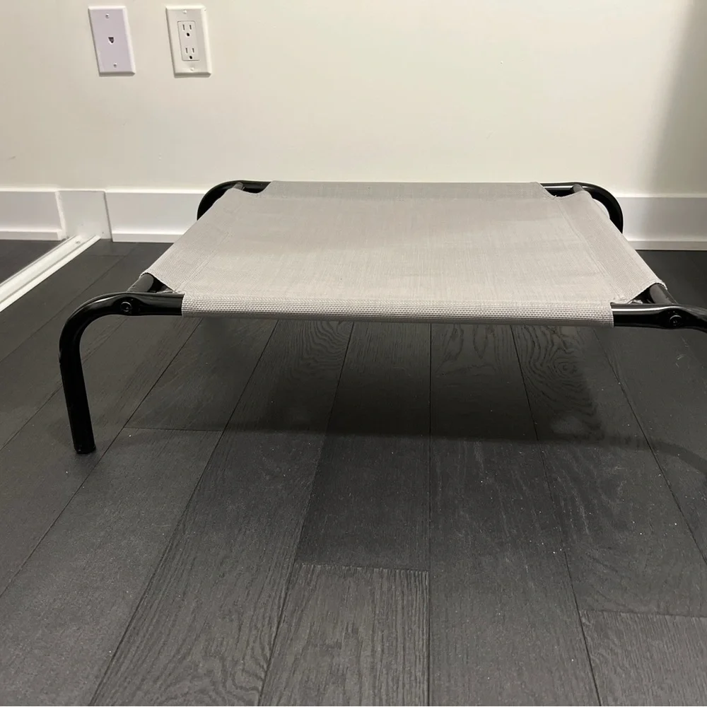 Dog bed